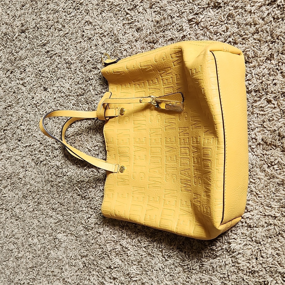 Steve Madden Purse